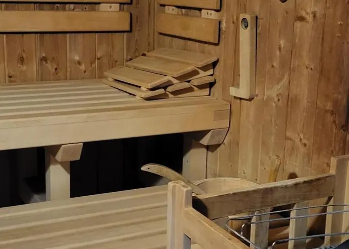 Bergzeit Mit Pool Und Sauna Appartamento